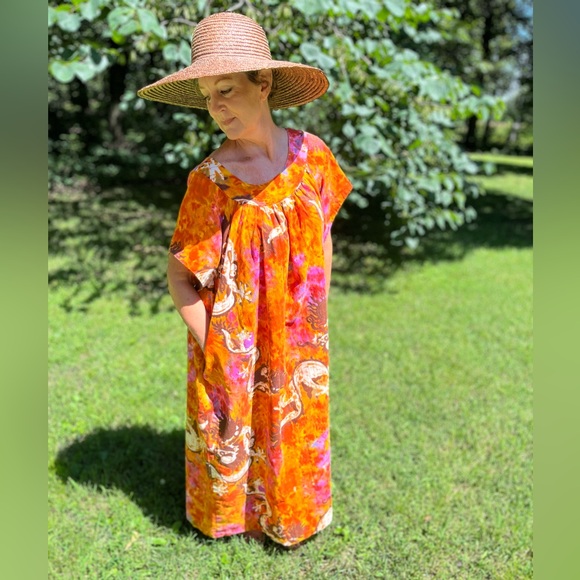 1960’s - 1970’s Vintage Caftan MuuMuu - Picture 3 of 14